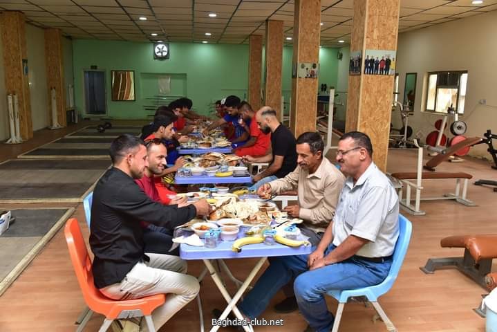 نادي امانة بغداد يقيم مأدبة غداء على شرف فريق صالات أوروك من محافظة السماوة